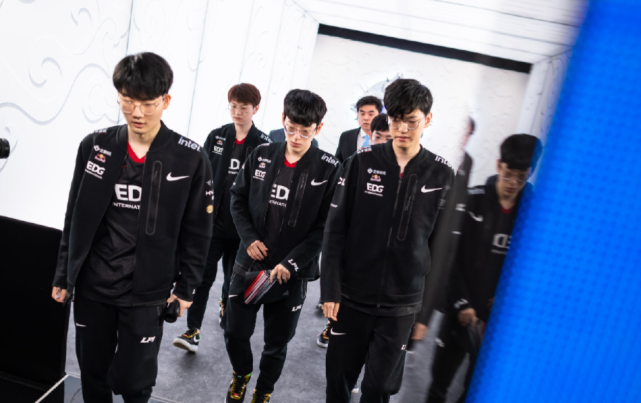 俱乐部引以 俱乐部引以