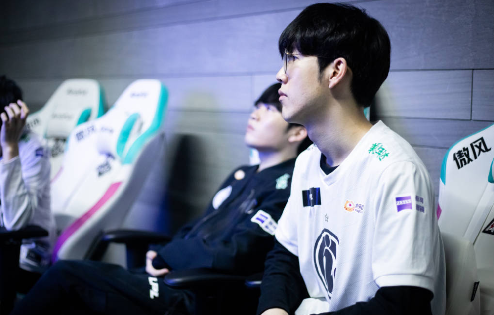 防线压力 防线压力