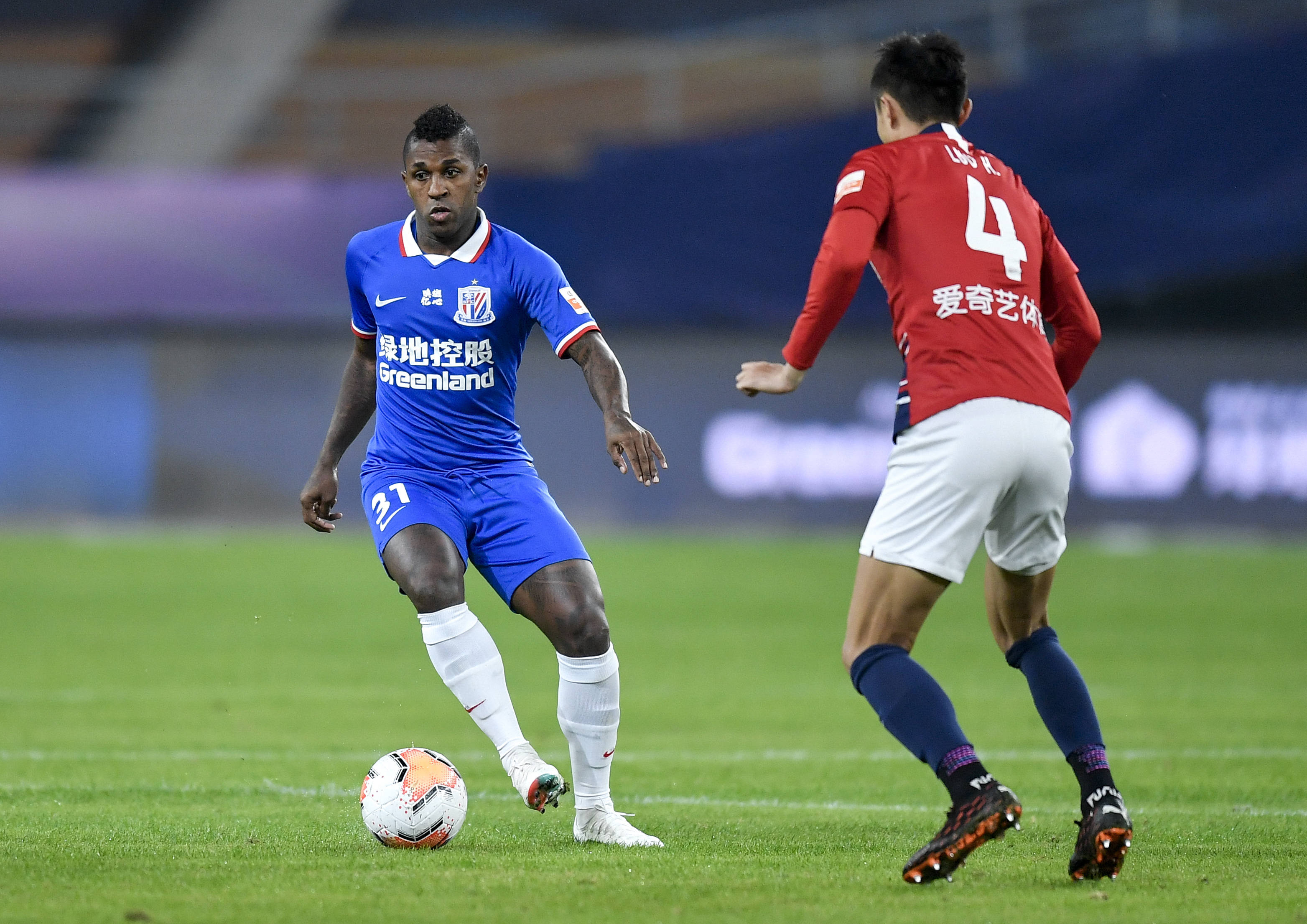 进攻端通过 进攻端通过